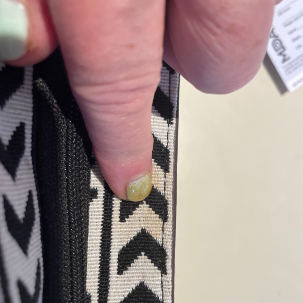 Odyssey Tote bag from Trades of Hope - pre-loved - Picture 10 of 10